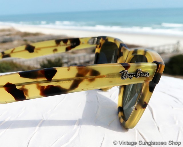 Ray-Ban W0887 Wayfarer Limited Yellow Tortoise  display picture 1