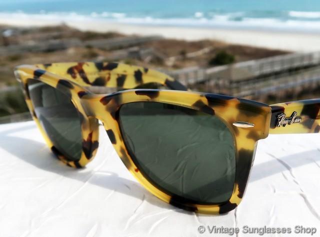 Ray-Ban W0887 Wayfarer Limited Yellow Tortoise  display picture 2