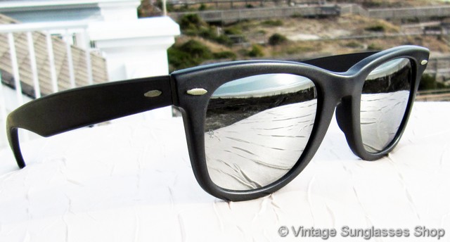 ray ban black mirrored sunglasses