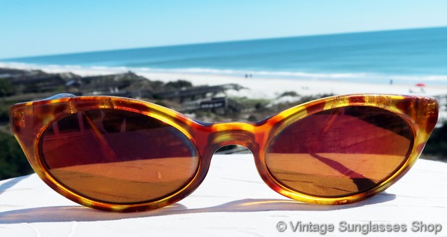 Revo 1011 008 Peeky Boo Yellow Tortoise Shell Sunglasses display picture 3