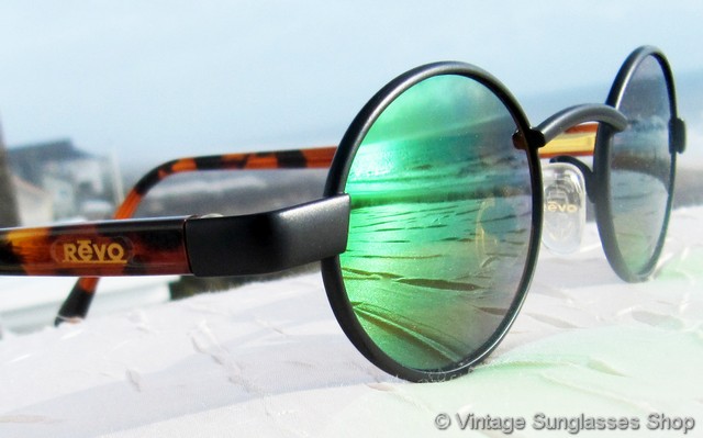 Revo 1106 001 Small Oval Green Mirror Sunglasses