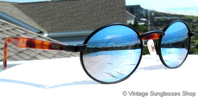 Revo 962 001 Oval Blue Mirror Sunglasses