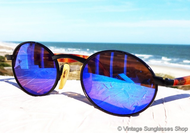 Revo 962 001 Oval Blue Mirror Sunglasses display picture 3