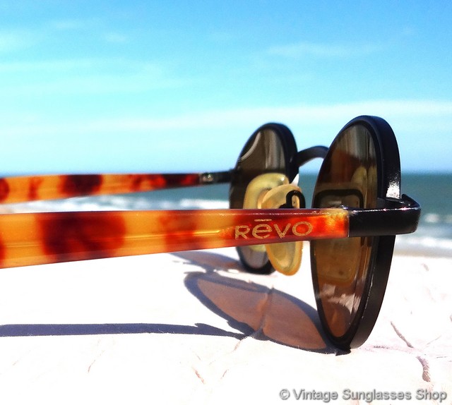 Revo 962 001 Oval Blue Mirror Sunglasses display picture 1
