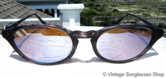 Revo 989 011 Feline Stealth Mirror Sunglasses display picture 1