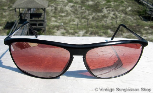 Serengeti 6216 Vermilion Graphite Wrap Sunglasses