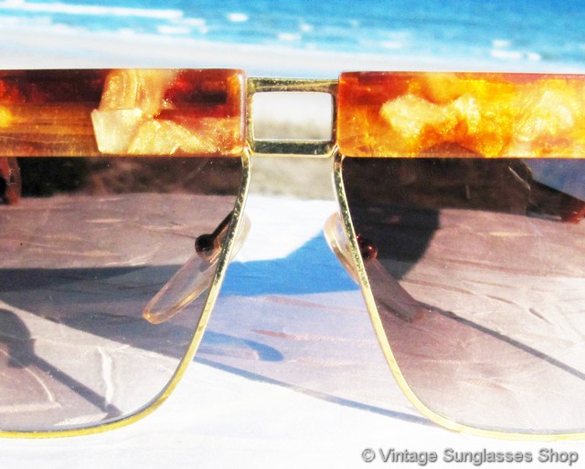 Vintage Gianni Versace Perspective 402 sunglasses 80’s. Versace 402 733 Perspectives White Sunglasses main image 4