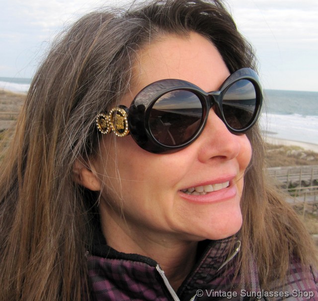 Versace 418 900 Medusa Sunglasses display picture 2