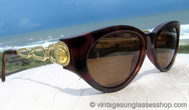 Versace 490 900 Sunglasses display picture 1