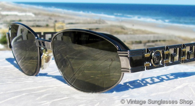 Versace S44 91M Sunglasses display picture 3