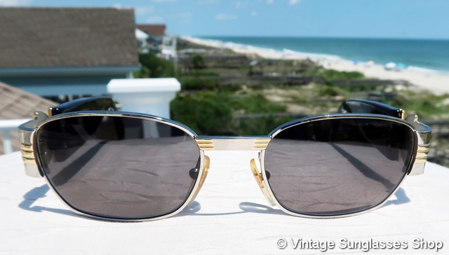 Gianni Versace S73 91M Vintage Black and Gold Medusa Sunglasses Rare Vintage 1990 main image 4