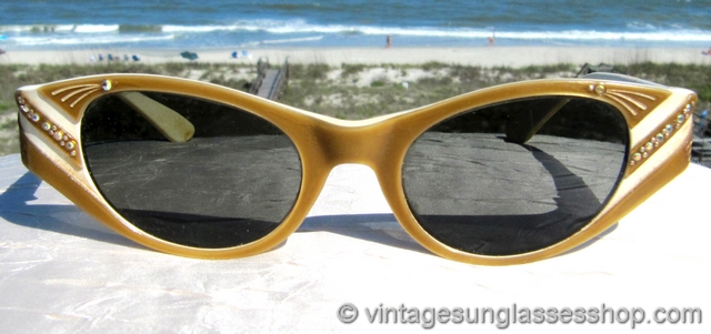 1950/60s Titmus Cabana TS 412 Cat Eye Sunglass Frames Burgundy Yellow Dots VTG Vintage Red Cat Eye Sunglasses - Etsy - Page 5 main image 2